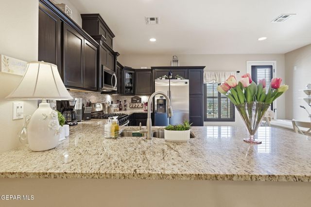 13578 HARBOTTLE Street, El Paso, TX 79928