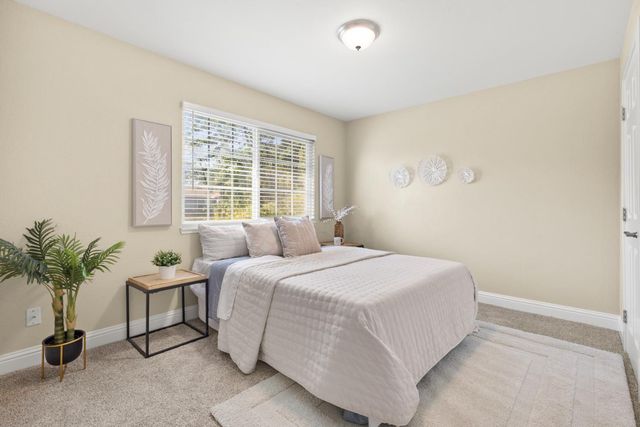 81 Hollis Ln, Gridley, CA 95948