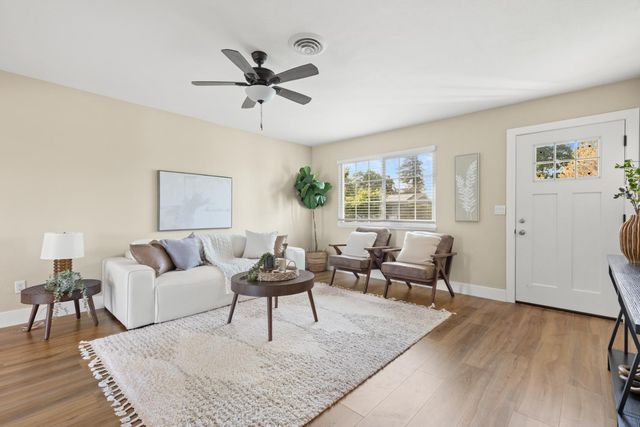 81 Hollis Ln, Gridley, CA 95948