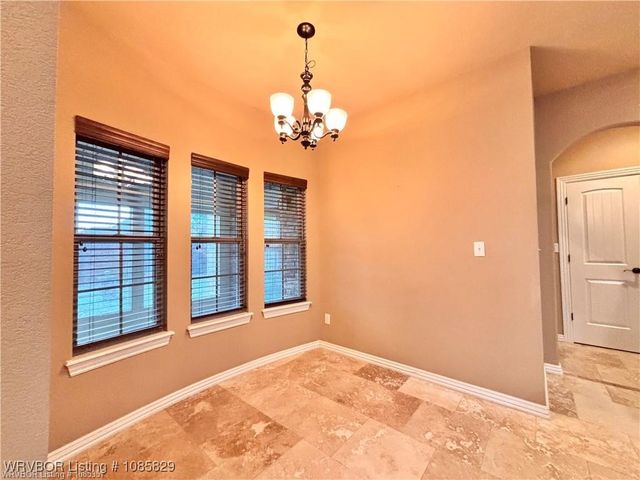 8916 Southridge Drive, Fort Smith, AR 72908