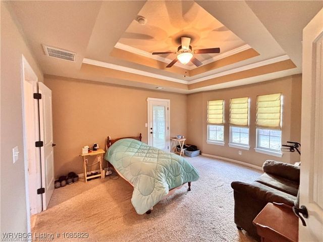 8916 Southridge Drive, Fort Smith, AR 72908