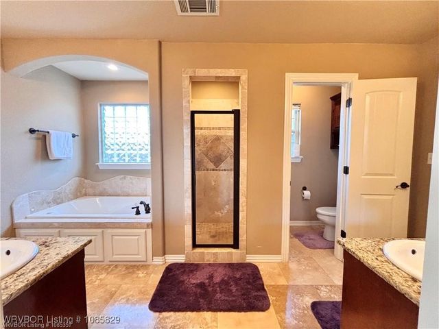 8916 Southridge Drive, Fort Smith, AR 72908