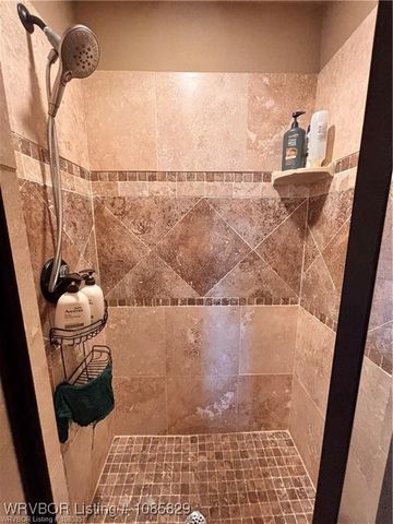 8916 Southridge Drive, Fort Smith, AR 72908