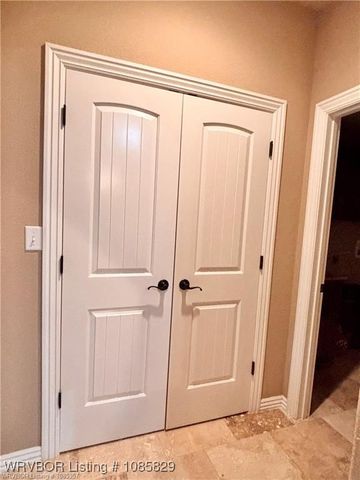 8916 Southridge Drive, Fort Smith, AR 72908