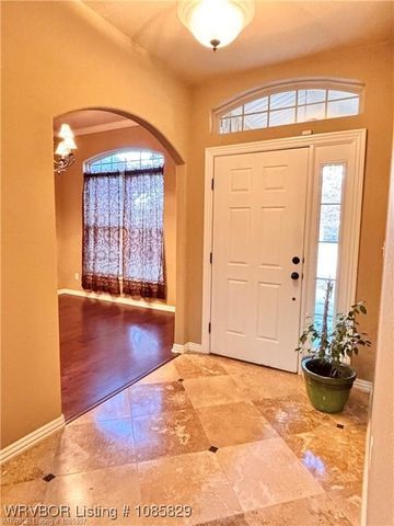 8916 Southridge Drive, Fort Smith, AR 72908