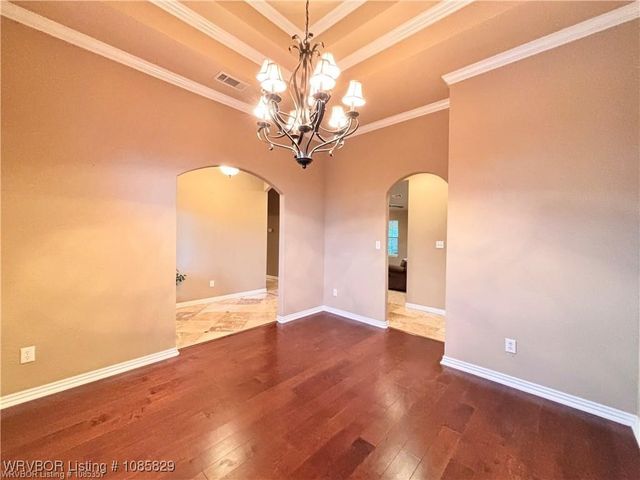 8916 Southridge Drive, Fort Smith, AR 72908