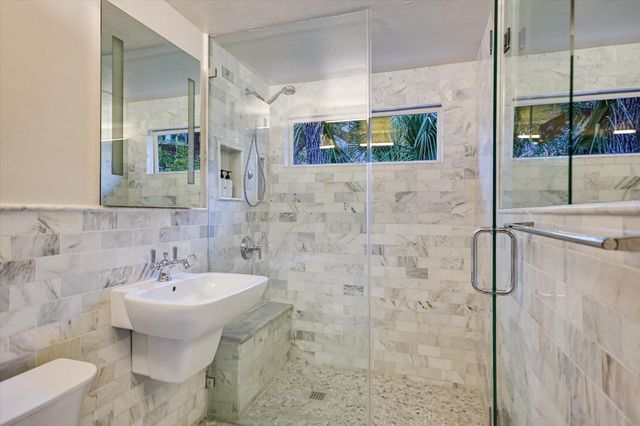 1402 Windsor RD, Austin, TX 78703