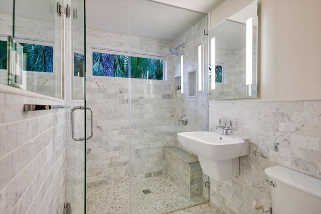 1402 Windsor RD, Austin, TX 78703