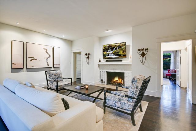 1402 Windsor RD, Austin, TX 78703