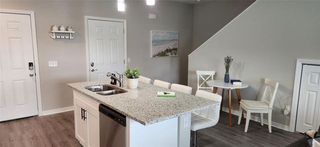 2058 SILVERSTONE CIRCLE, Clearwater, FL 33760