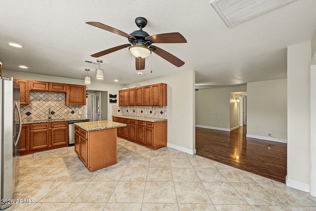 1040 S VINEYARD --, Mesa, AZ 85210