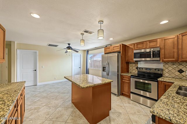 1040 S VINEYARD --, Mesa, AZ 85210