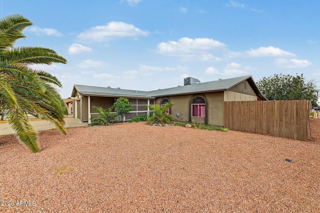 1040 S VINEYARD --, Mesa, AZ 85210 — photo 3