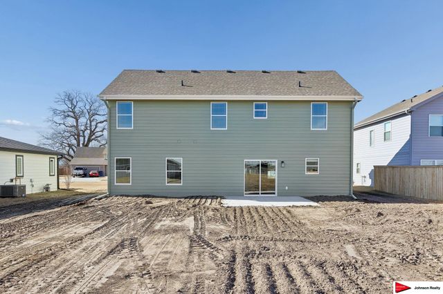 1201 S Lakewood Street, Valley, NE 68064