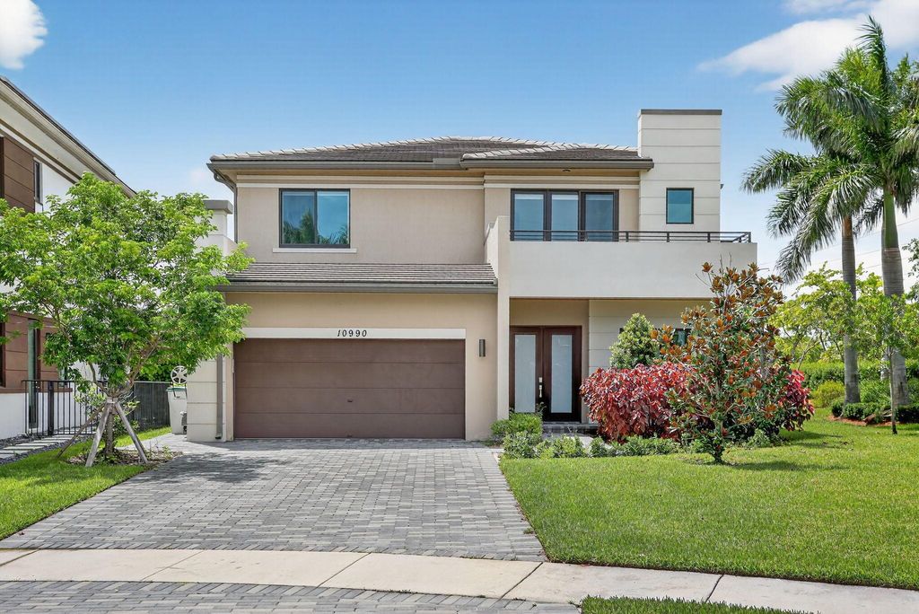 10990 Oceano Way, Parkland, FL 33076