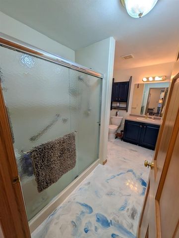 114 E NORTH WATER STREET, New London, WI 54961