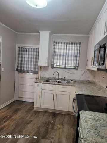 1915 W 10TH Street W, Jacksonville, FL 32209