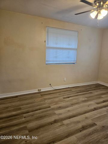 1915 W 10TH Street W, Jacksonville, FL 32209