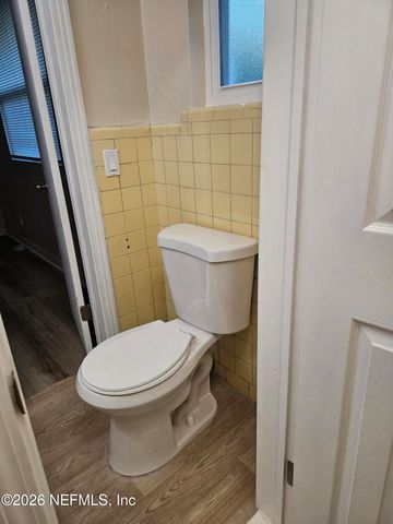 1915 W 10TH Street W, Jacksonville, FL 32209