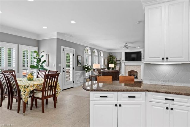 8365 Lismore Street, Clemmons, NC 27012