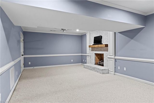 8365 Lismore Street, Clemmons, NC 27012