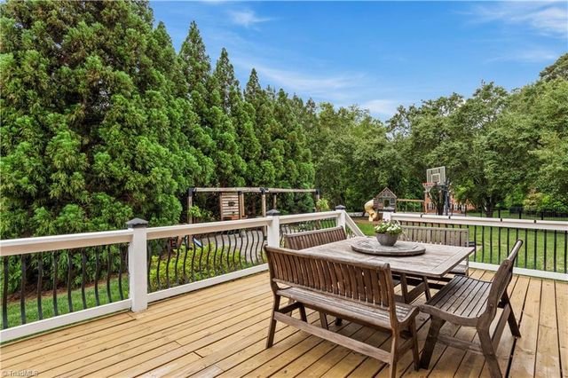 8365 Lismore Street, Clemmons, NC 27012