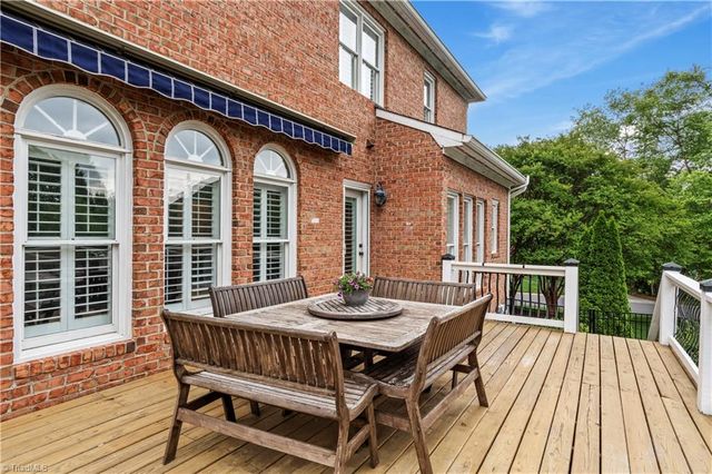 8365 Lismore Street, Clemmons, NC 27012