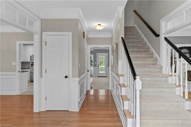 8365 Lismore Street, Clemmons, NC 27012