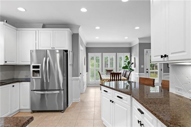8365 Lismore Street, Clemmons, NC 27012