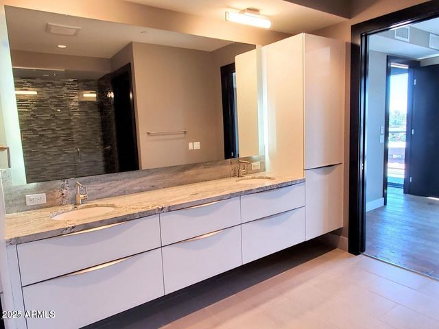 4422 N 75TH Street 4014, Scottsdale, AZ 85251