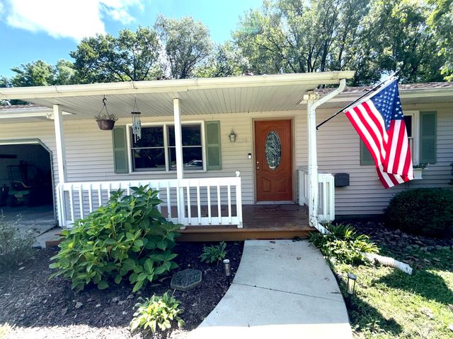 1130 Lincoln Avenue, Lowell, IN 46356
