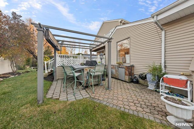 302 Howland Avenue, River Edge, NJ 07661