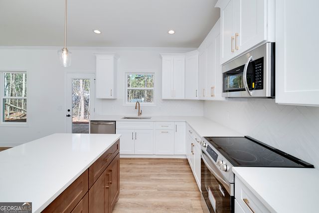 355 Brookwood Drive W, Dawsonville, GA 30534