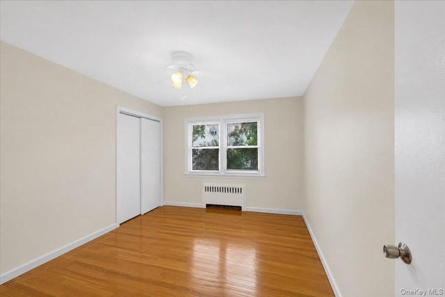 238 Van Cortlandt Park Avenue, Yonkers, NY 10705