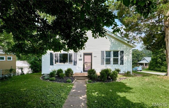 2601 Bremerton Road, Rock Hill, MO 63144