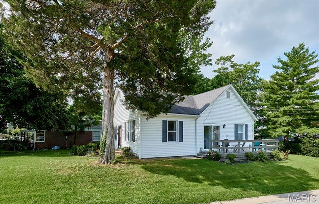 2601 Bremerton Road, Rock Hill, MO 63144