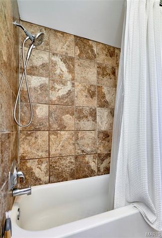 2601 Bremerton Road, Rock Hill, MO 63144
