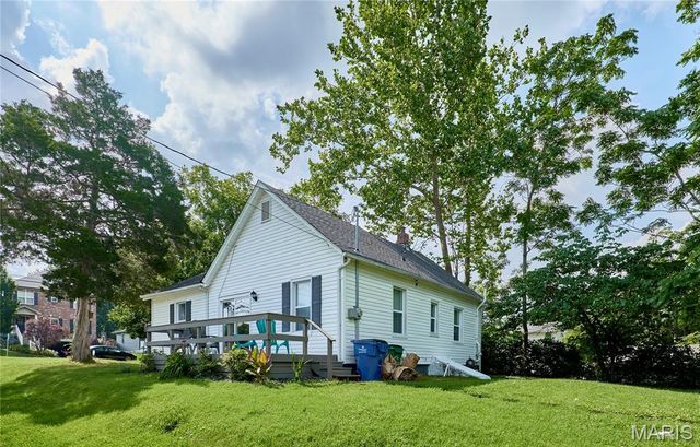 2601 Bremerton Road, Rock Hill, MO 63144