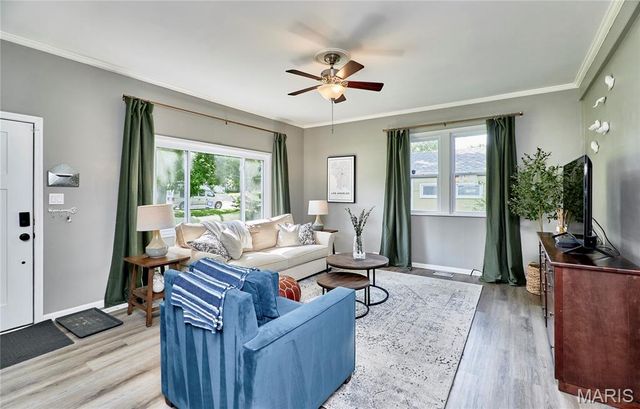 2601 Bremerton Road, Rock Hill, MO 63144
