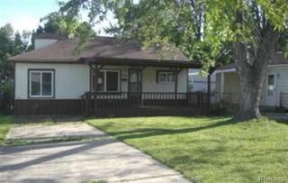 17048 Lowell Street, Roseville, MI 48066