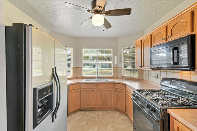 9126 Autumn Harvest Drive, Houston, TX 77064