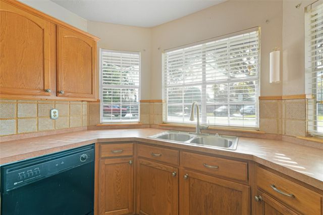 9126 Autumn Harvest Drive, Houston, TX 77064