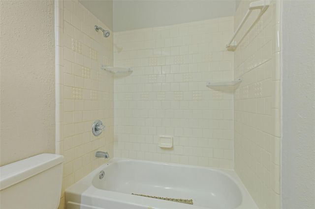 9126 Autumn Harvest Drive, Houston, TX 77064