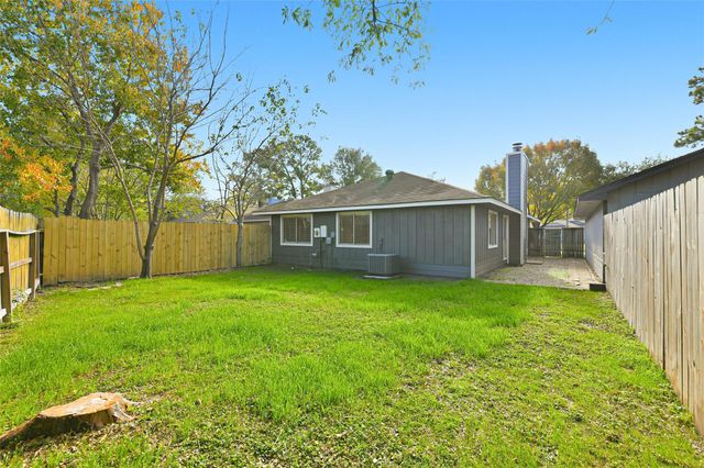 9126 Autumn Harvest Drive, Houston, TX 77064