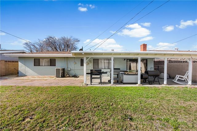 45228 Lorimer, Lancaster, CA 93534