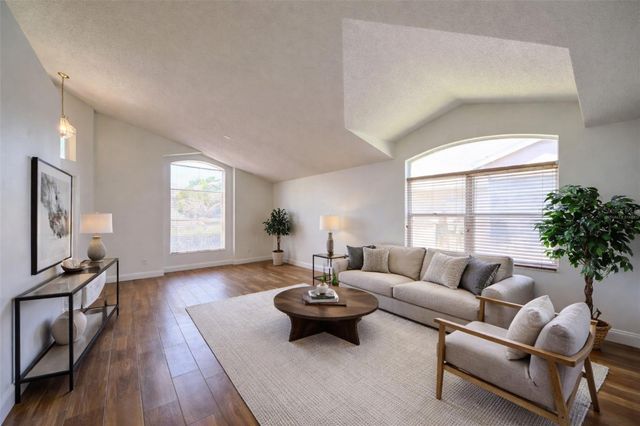 635 ROCHESTER LOOP, Davenport, FL 33897