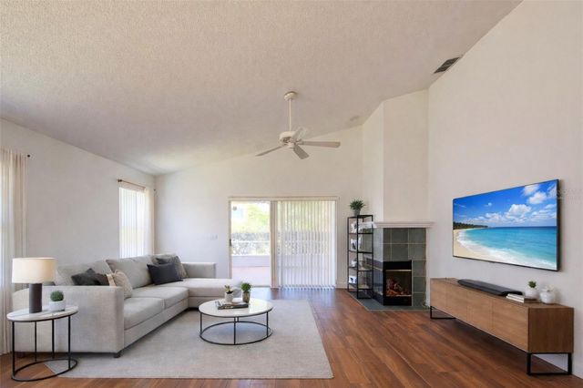 635 ROCHESTER LOOP, Davenport, FL 33897