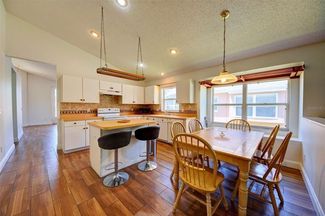 635 ROCHESTER LOOP, Davenport, FL 33897