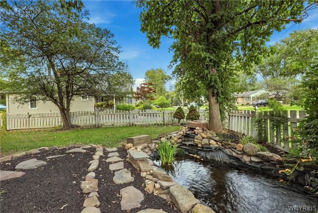 4423 Stratford, Hamburg, NY 14075
