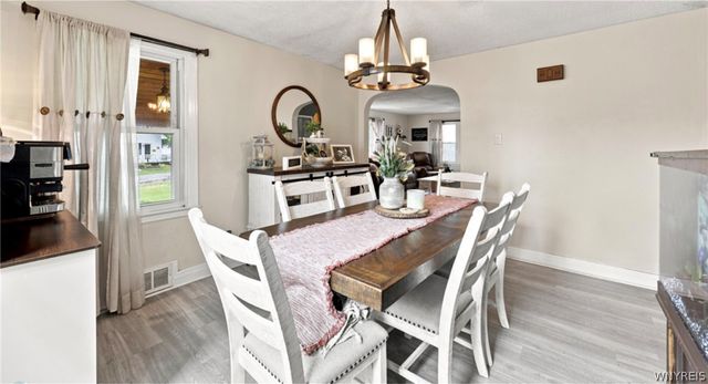 4423 Stratford, Hamburg, NY 14075
